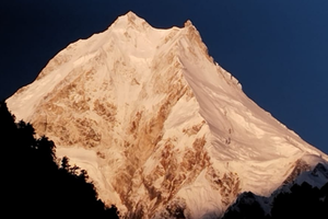 manaslu met tsum vallei trek 22 dagen 8